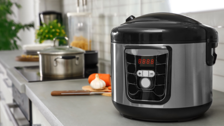 Best Meat Cuts for Slow Cooking This January